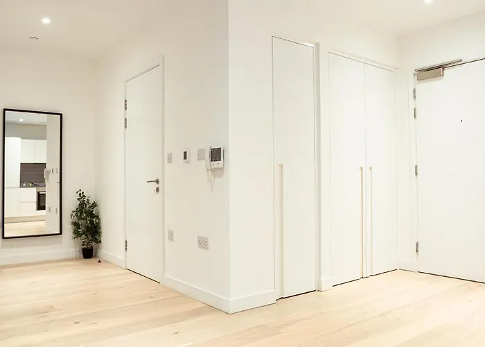 Luxury 1-Bedroom Escape