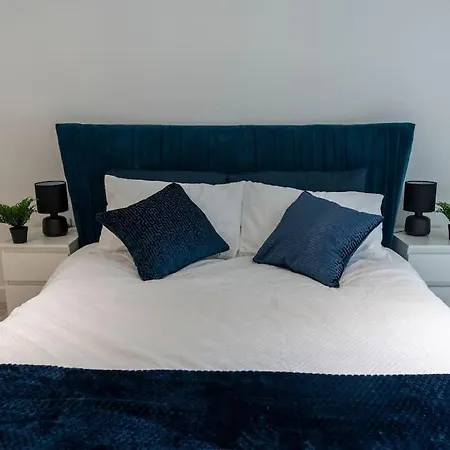 Luxury 1-Bedroom Escape London Exterior photo